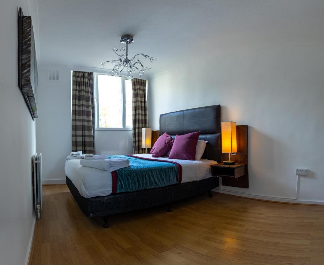 London - 4 Bed - Sleeps 8 - Garden - Pet Friendly Vila Exterior foto