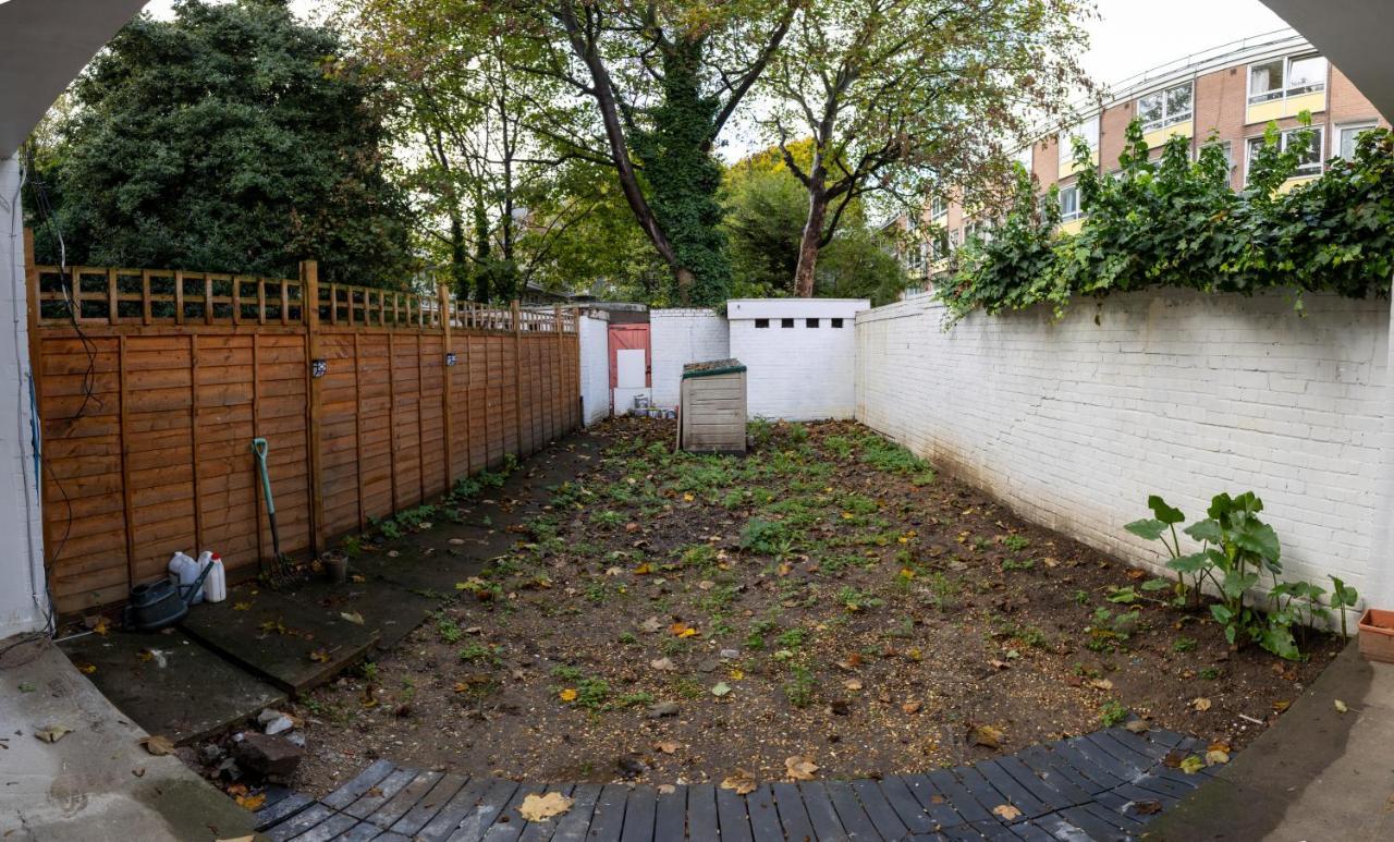 London - 4 Bed - Sleeps 8 - Garden - Pet Friendly Vila Exterior foto
