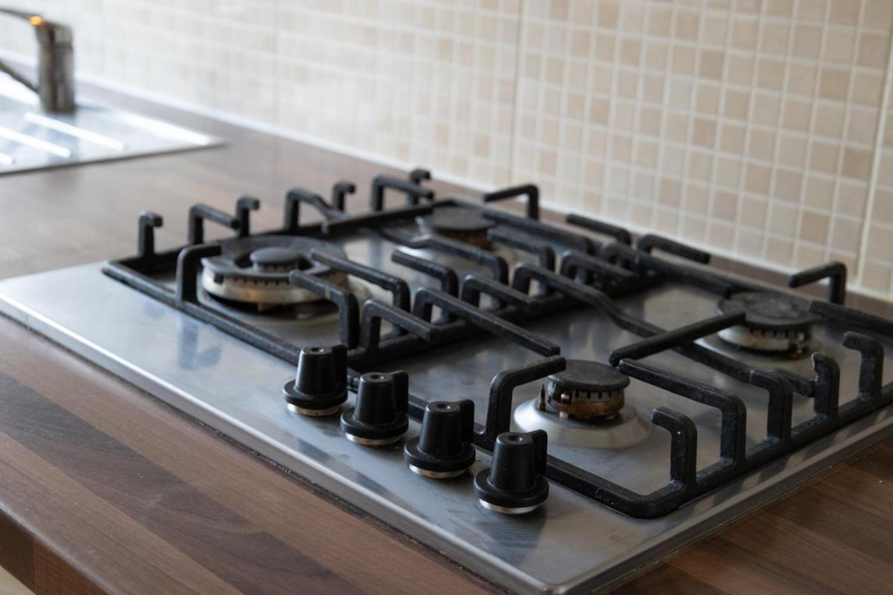 London - 4 Bed - Sleeps 8 - Garden - Pet Friendly Vila Exterior foto