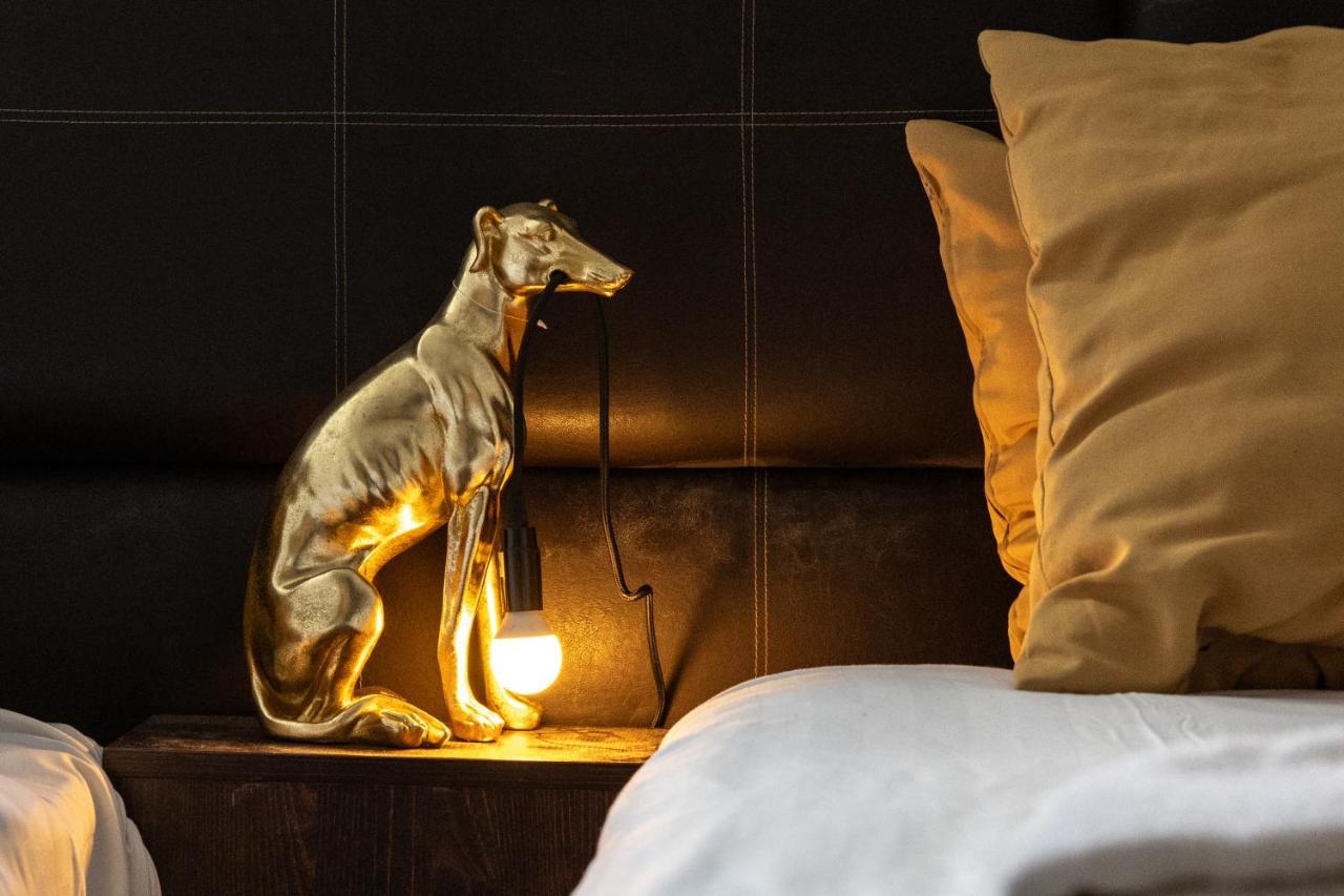 London - 4 Bed - Sleeps 8 - Garden - Pet Friendly Vila Exterior foto