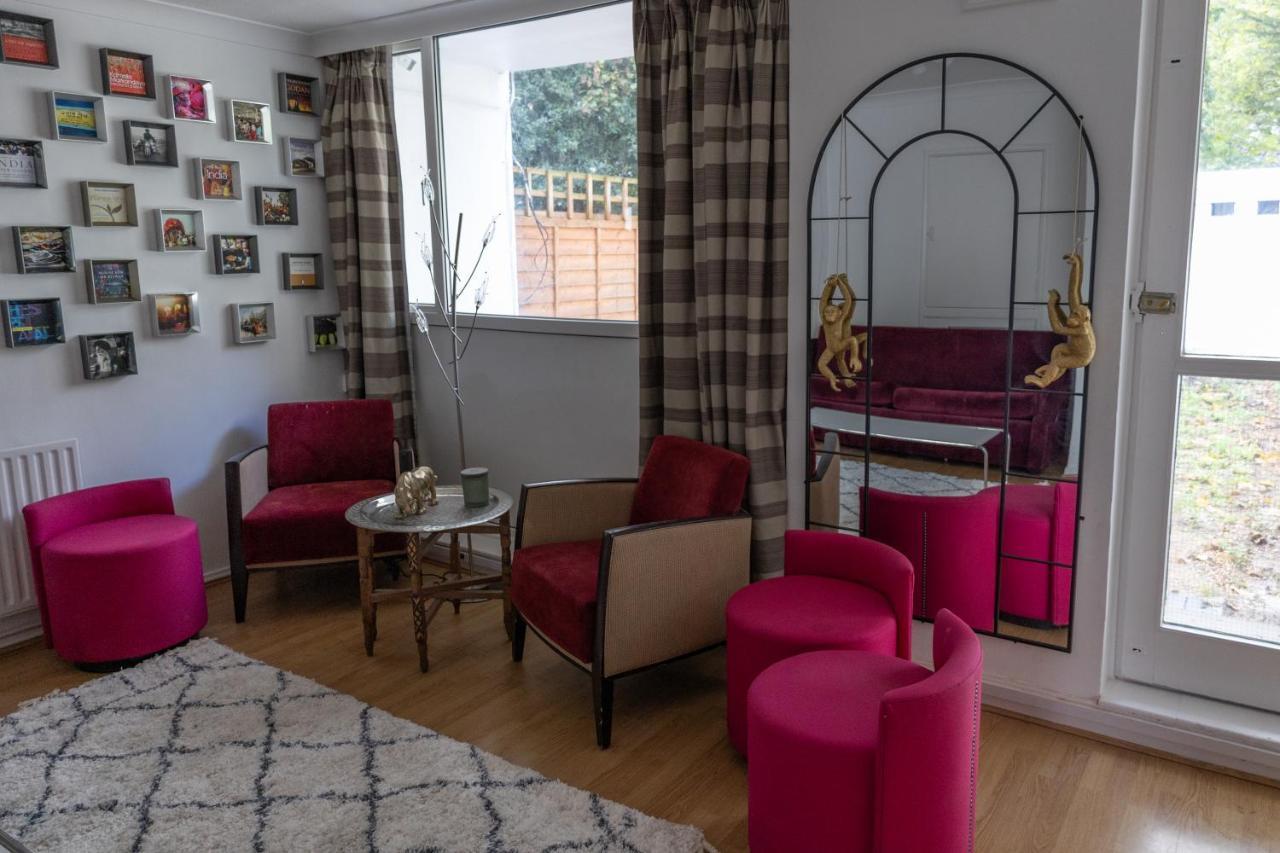 London - 4 Bed - Sleeps 8 - Garden - Pet Friendly Vila Exterior foto